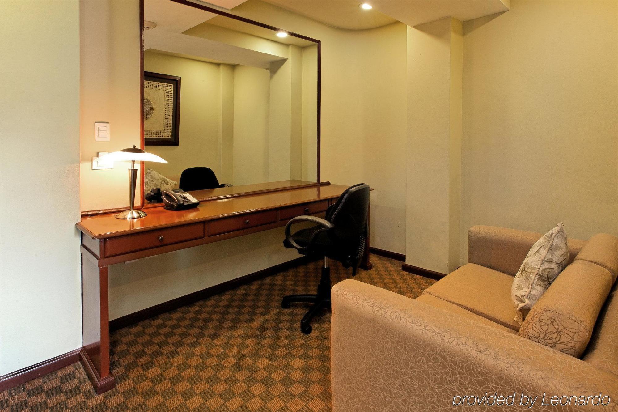 Holiday Inn & Suites Mexico Zona Reforma By Ihg Δωμάτιο φωτογραφία